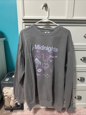 Midnights Graphic Crewneck Sweatshirt - Gray